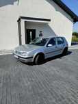 Volkswagen Golf 4 benzyna 1,4 długie opłaty