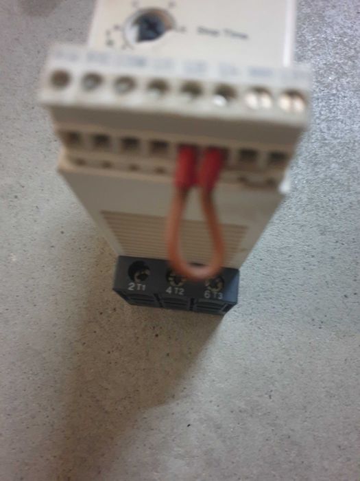 Arrancador suave (soft starter) para motores eletrico.