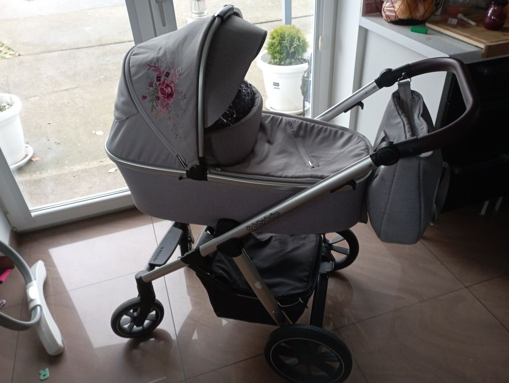 Sprzedam wózek 2 /1 bardzo dobry stan