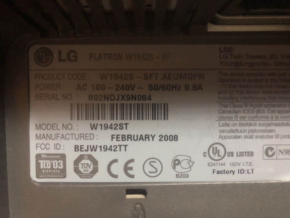 Zestaw dwóch monitorów LCD LG Flatron W1942S