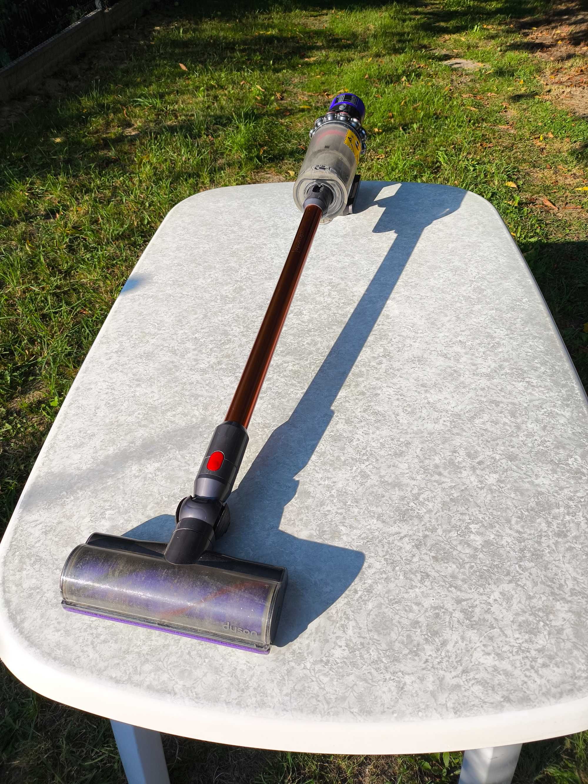 Dyson V10 Odkurzacz stojący akumulatorowy
