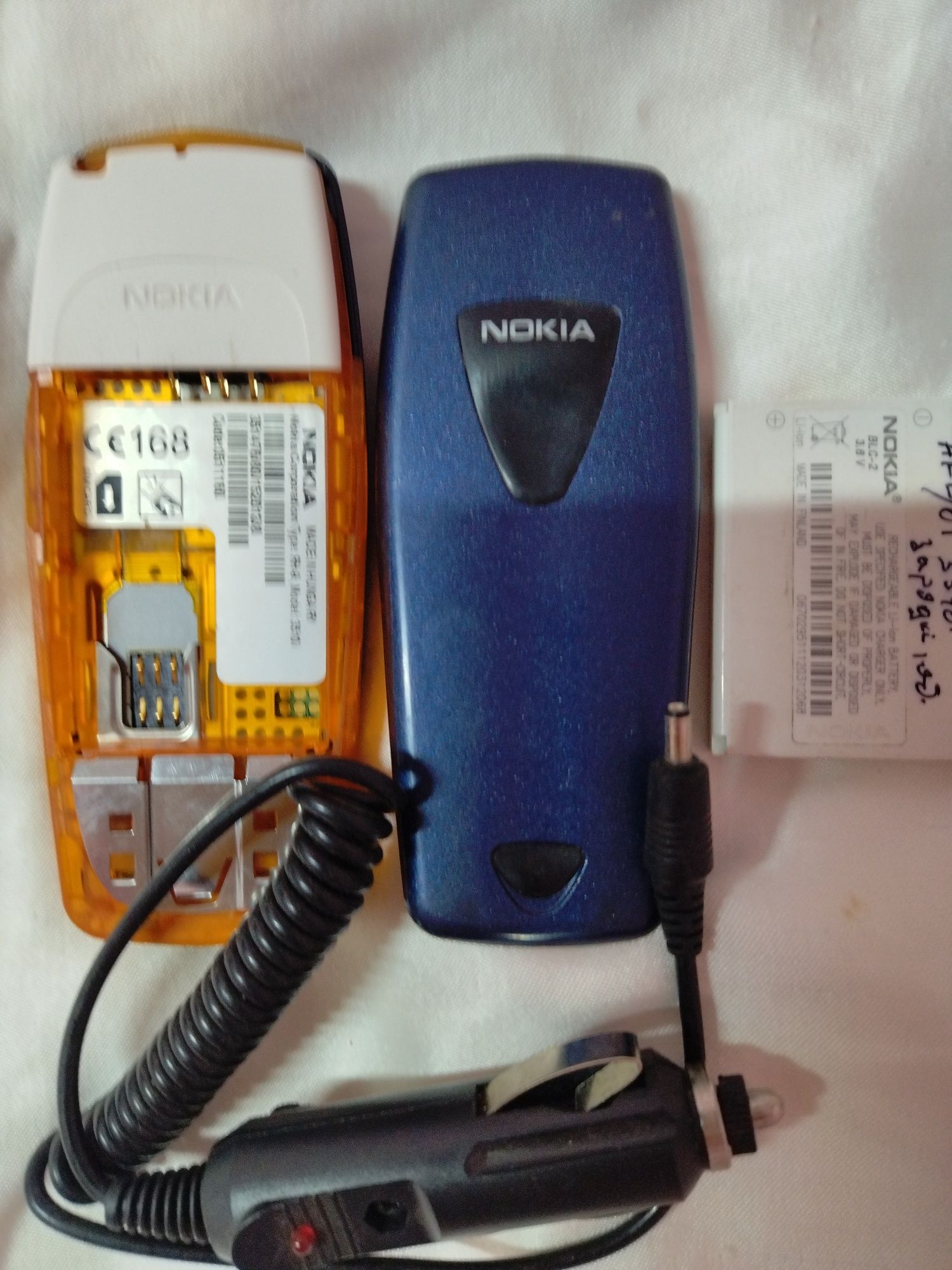 Мобильный телефон Nokia 3410