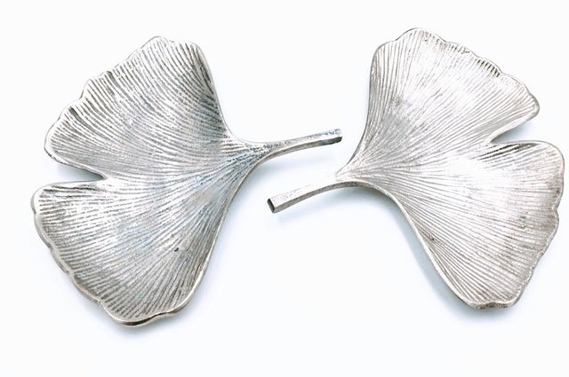 2xTaca dekoracyjna liść srebrny metalowa ozdoba na stół
