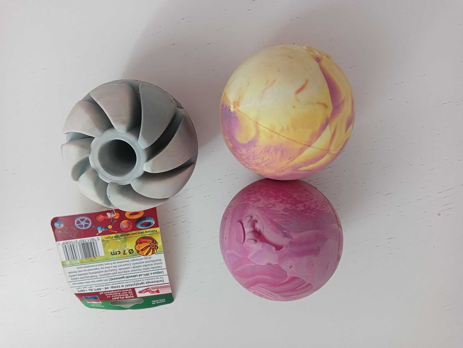 Piłka zabawka dla psa