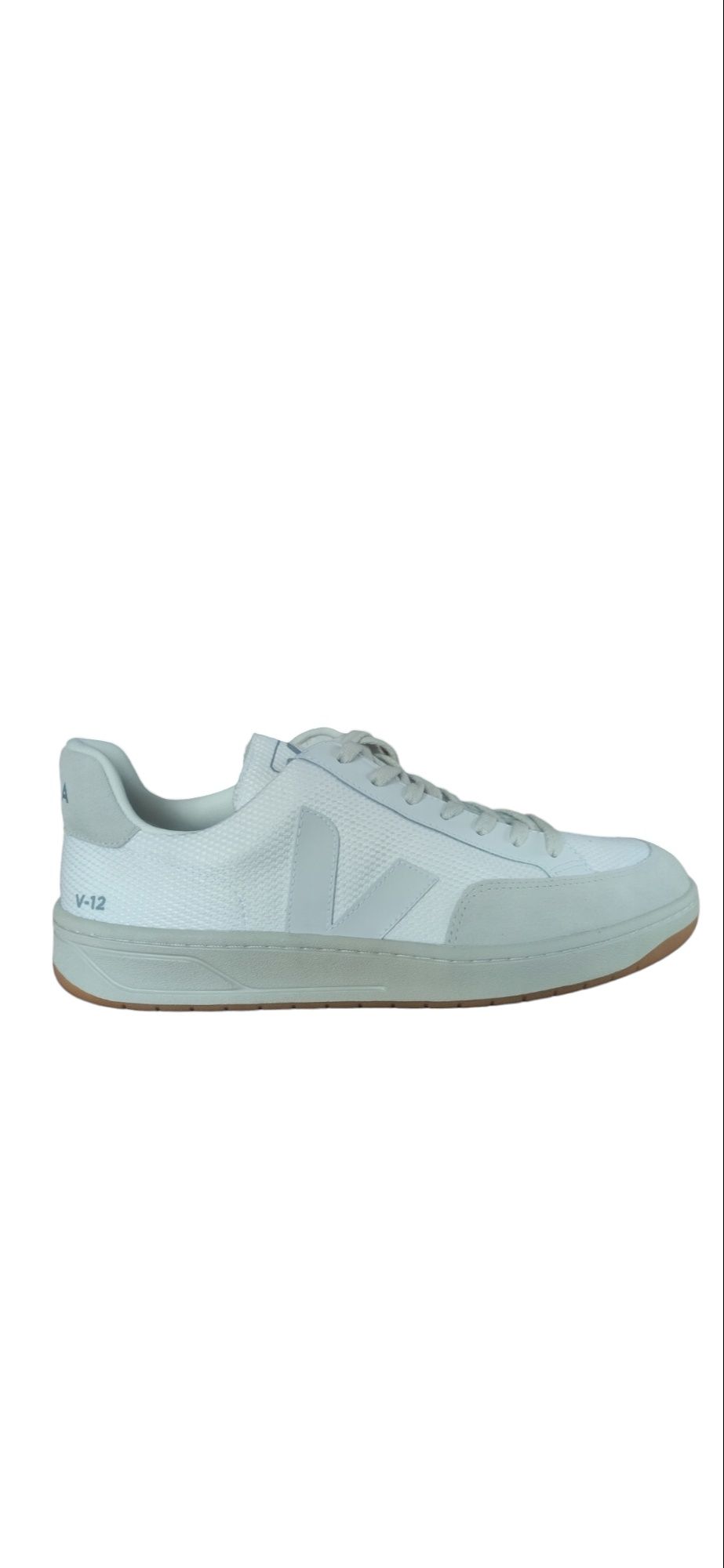 VEJA V-12 B-MESH r. 47