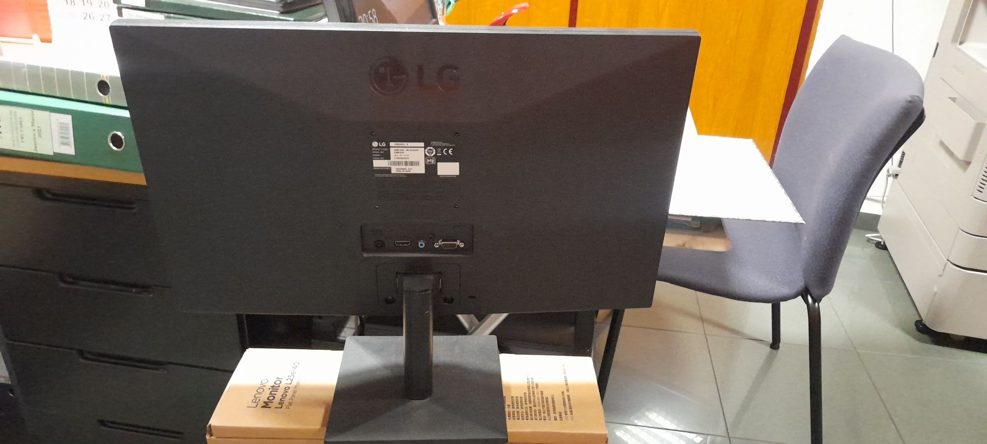 Monitores LG Semi-Novos