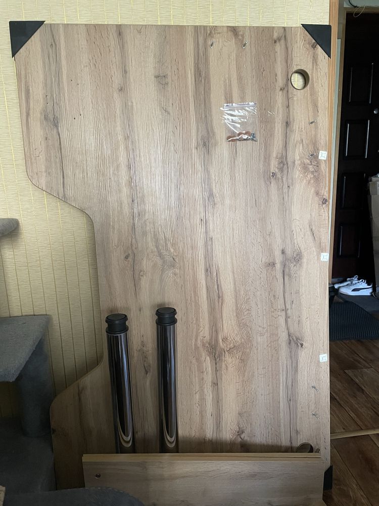 Компʼютерний стіл/ офісний стіл 155/95/75