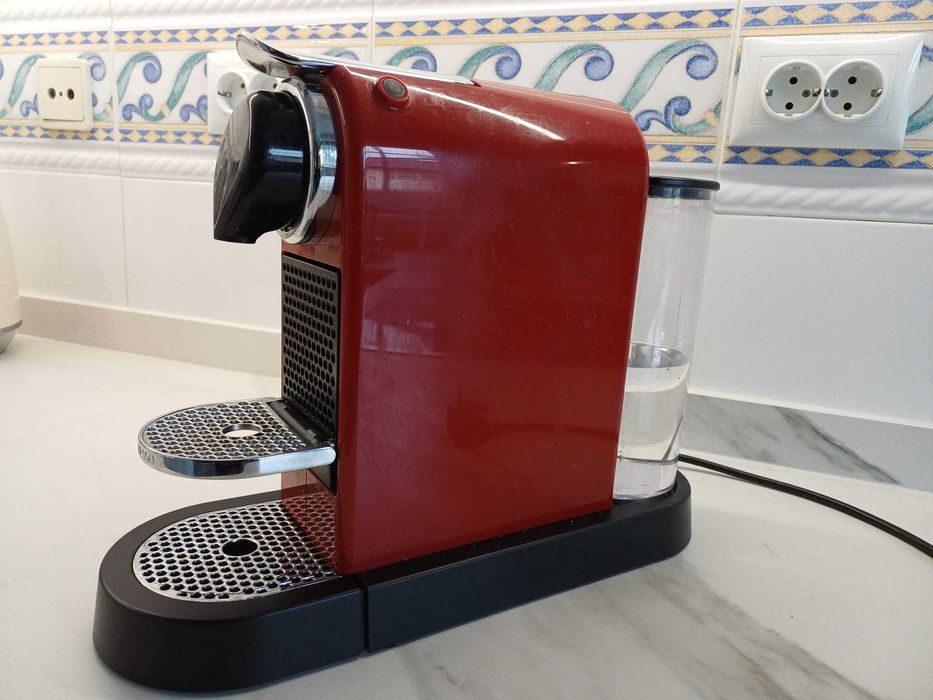 Máquina de Café Nespresso CitiZ