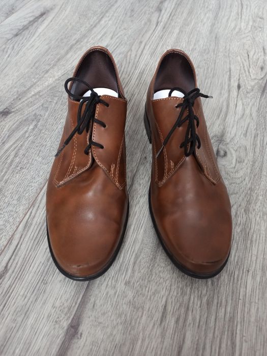 Buty komunijne Miko brazowe 33