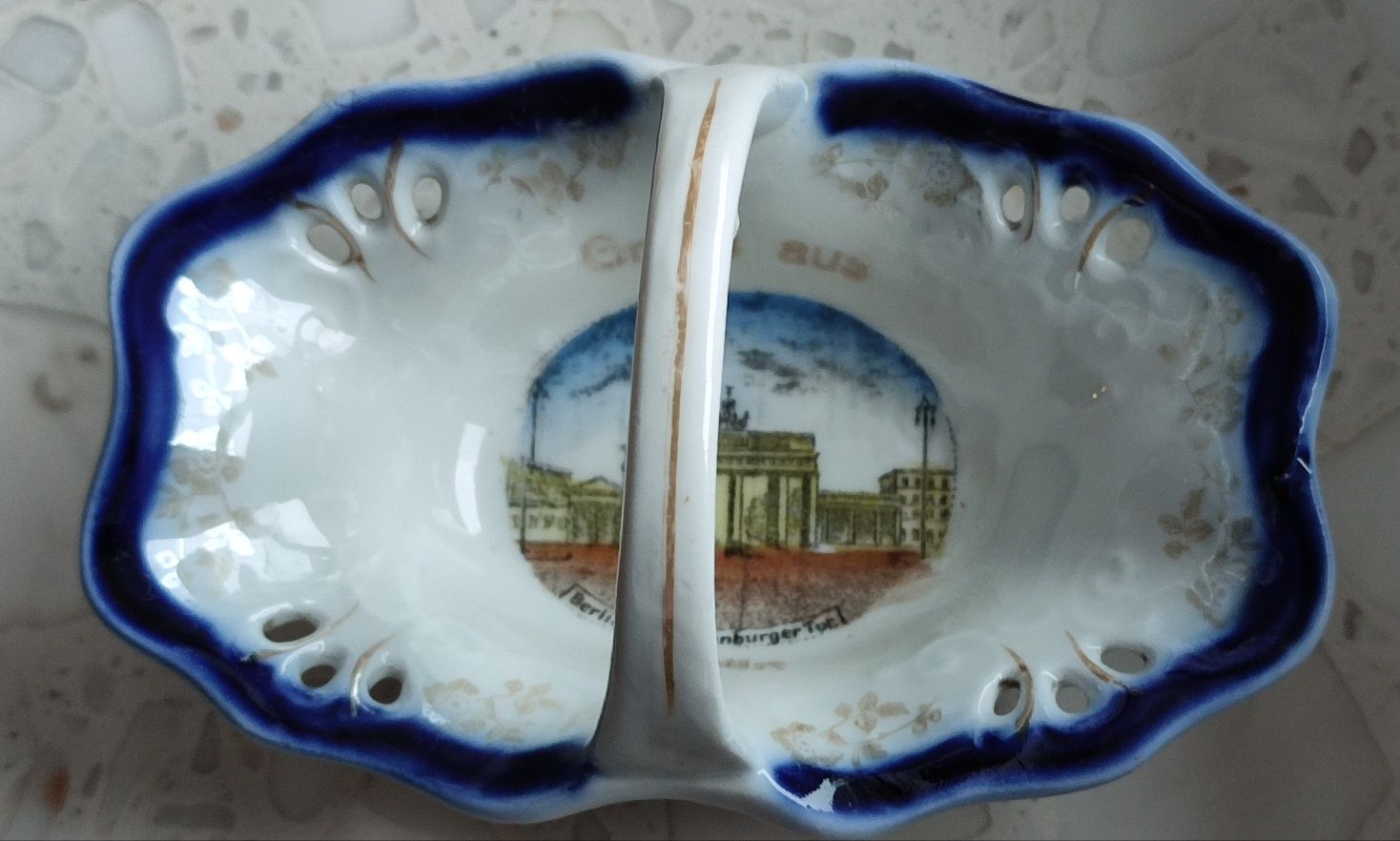 Antyki kolekcje ceramika porcelana