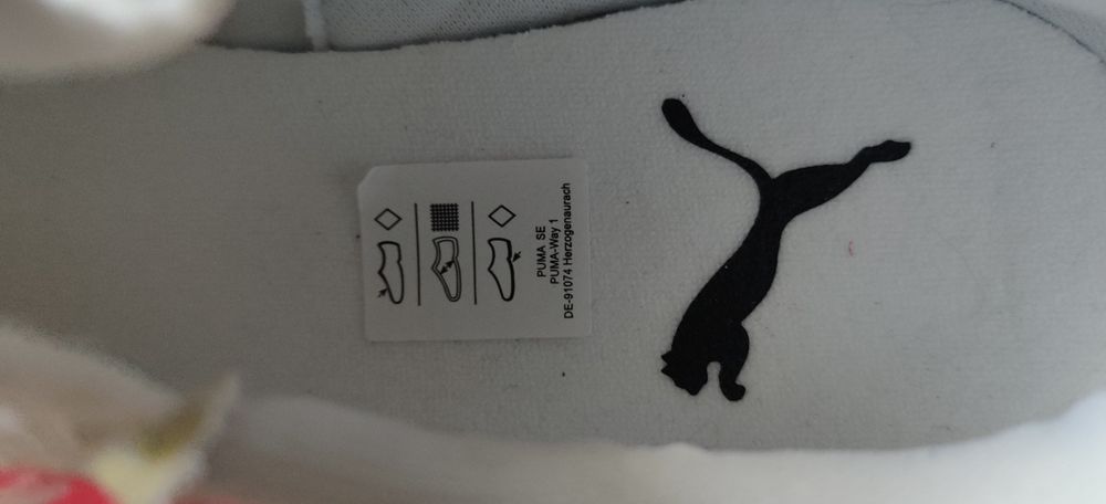 Nówki buty halowe Puma