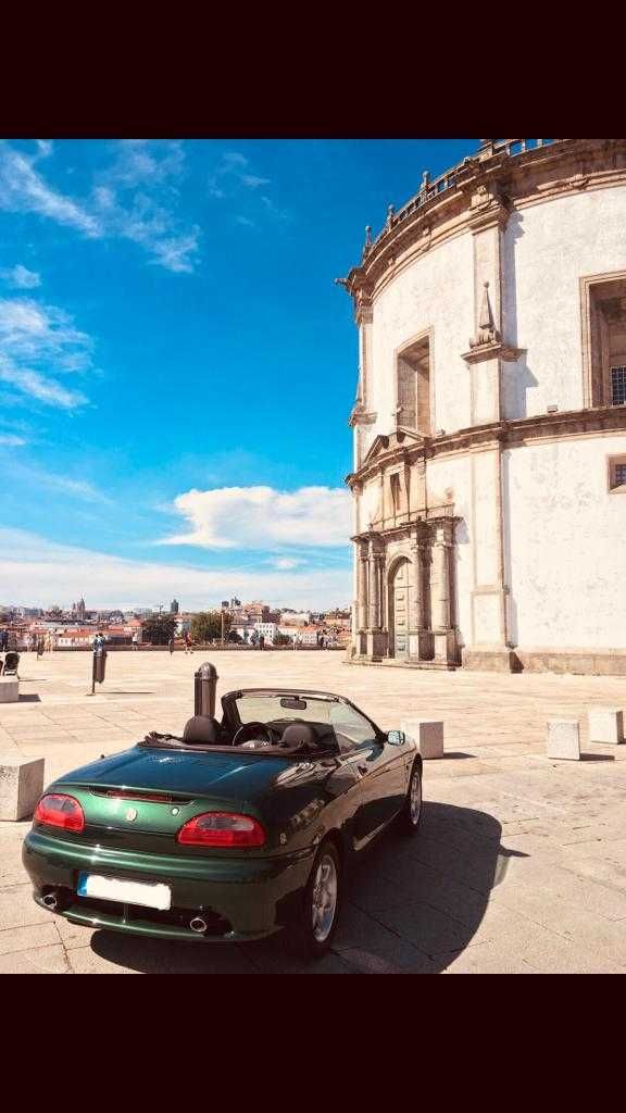 Carro pré-clássico descapotável Casamentos/Eventos, com/sem Motorista