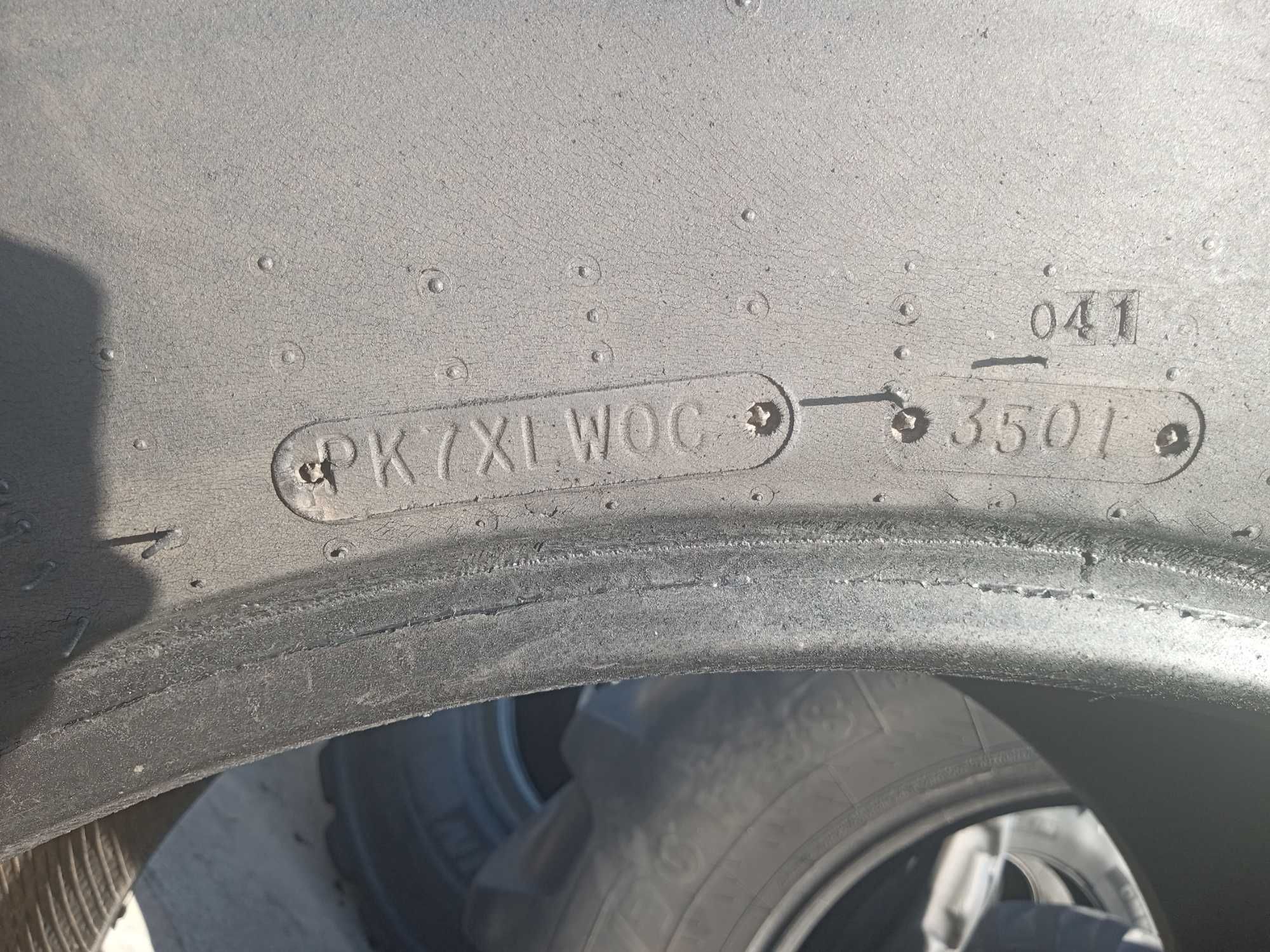 600/65R28 Goodyear  DT820 JA956