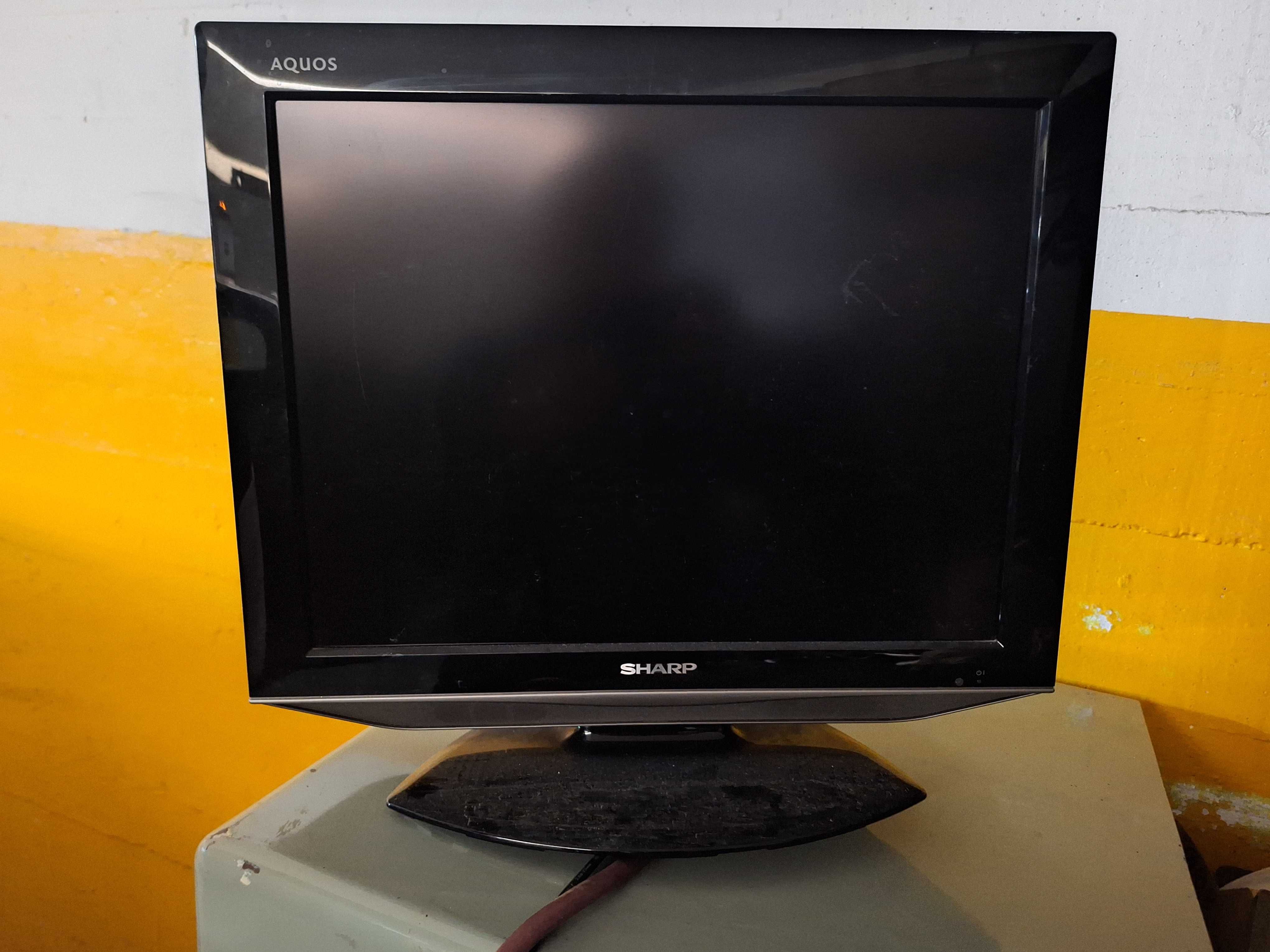 VENDO TV Sharp Aquos