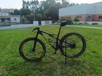Bicicleta Specialized Expert Carbon 29 - 2019