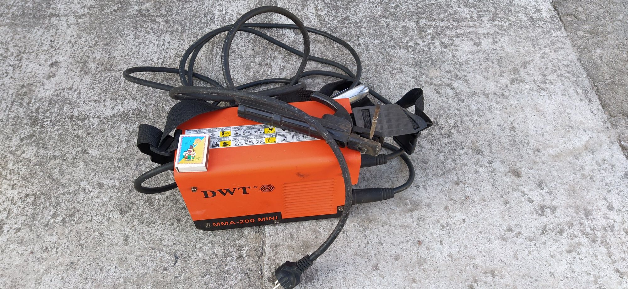 Сварочный аппарат DWT mma200mini