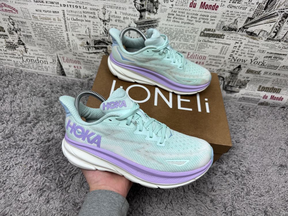 Оригінал ! Кросівки Hoka One One Clifton 9 Розмір 40