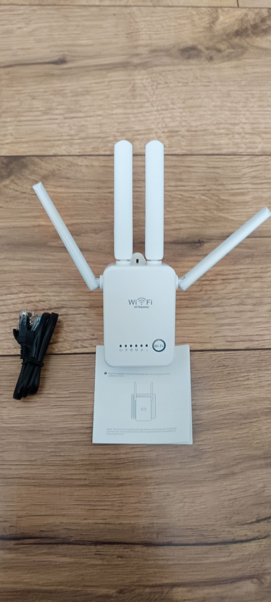 Wzmacniacz Wi-Fi Wireless-N 4 anteny Repeater Mocny 
 4