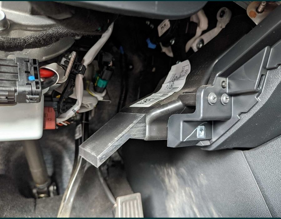 Дефлектор обдува ног KIA Sportage 4 (2015–2021)