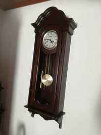 Relógio de parede (tipo)antigo