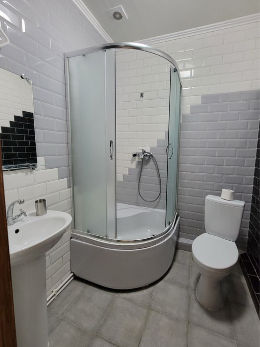 Готель Glory.Енерго-автономія!Центр450м.Чан.Альтанки.Лісові пейзажі