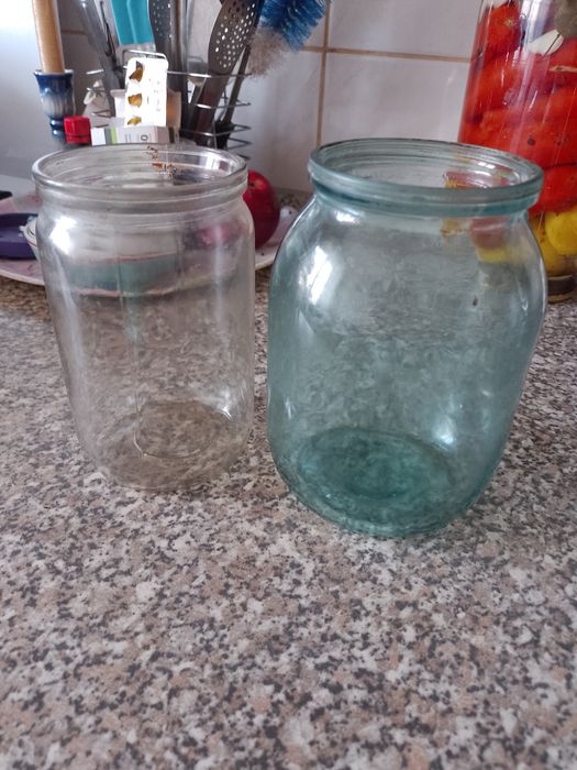 Банки  0,75 л, 1 л, 3 л. .