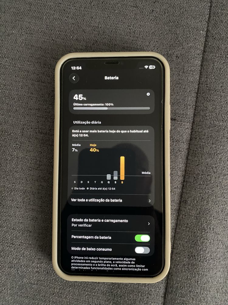 Vendo iphone 11 desbloqueado c/ caixa e acessorios