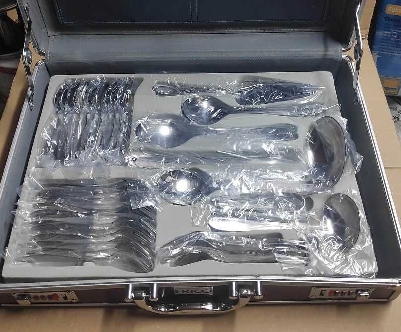 Komplet sztućców Frico potrójna fala 72 el połysk