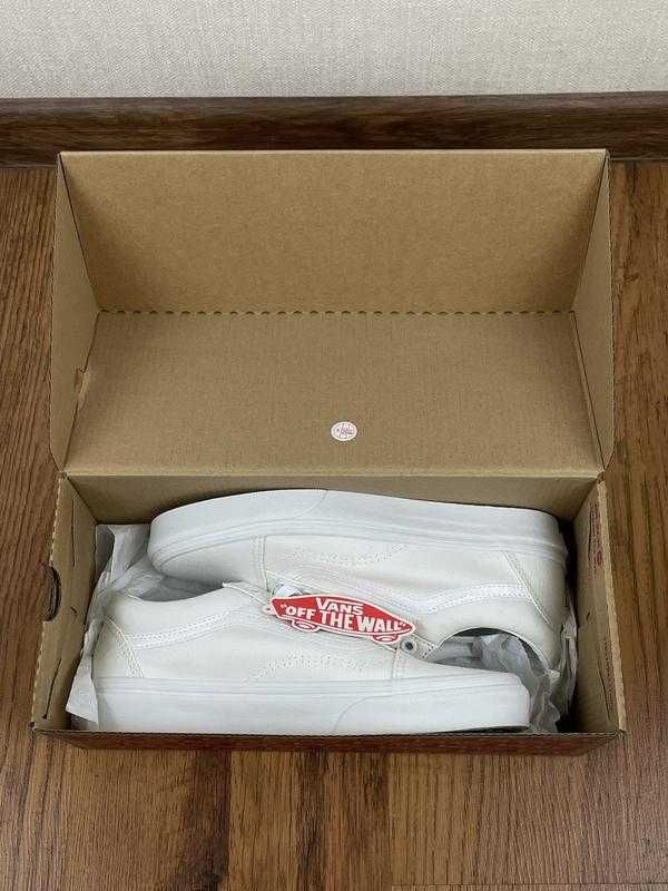 Ванси білі жіночі кеди Vans Ols skool White