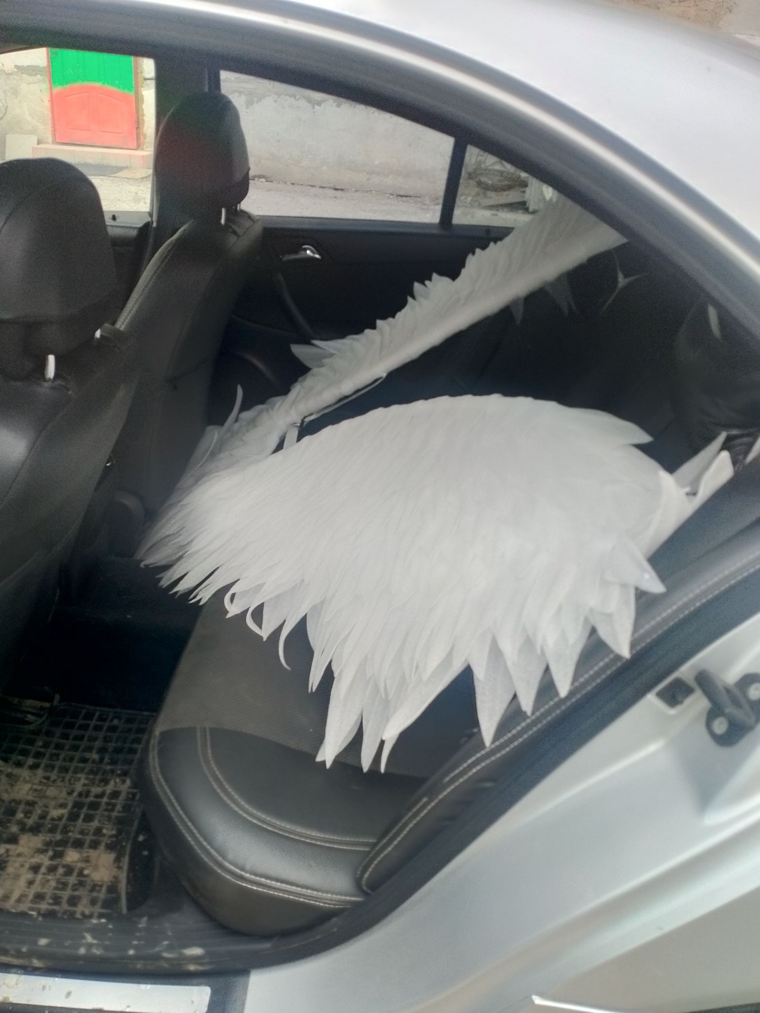 Аренда декоративные крылья ангела