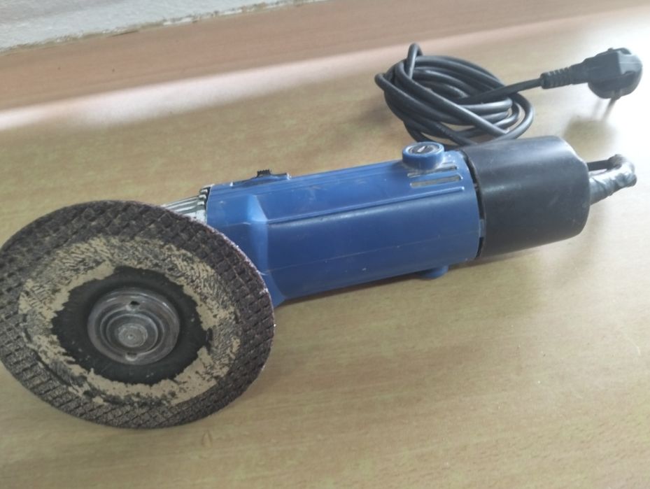 Rebarbadora impecável sem cháve