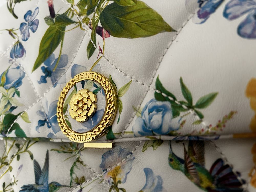 Torebka Guess Luxe