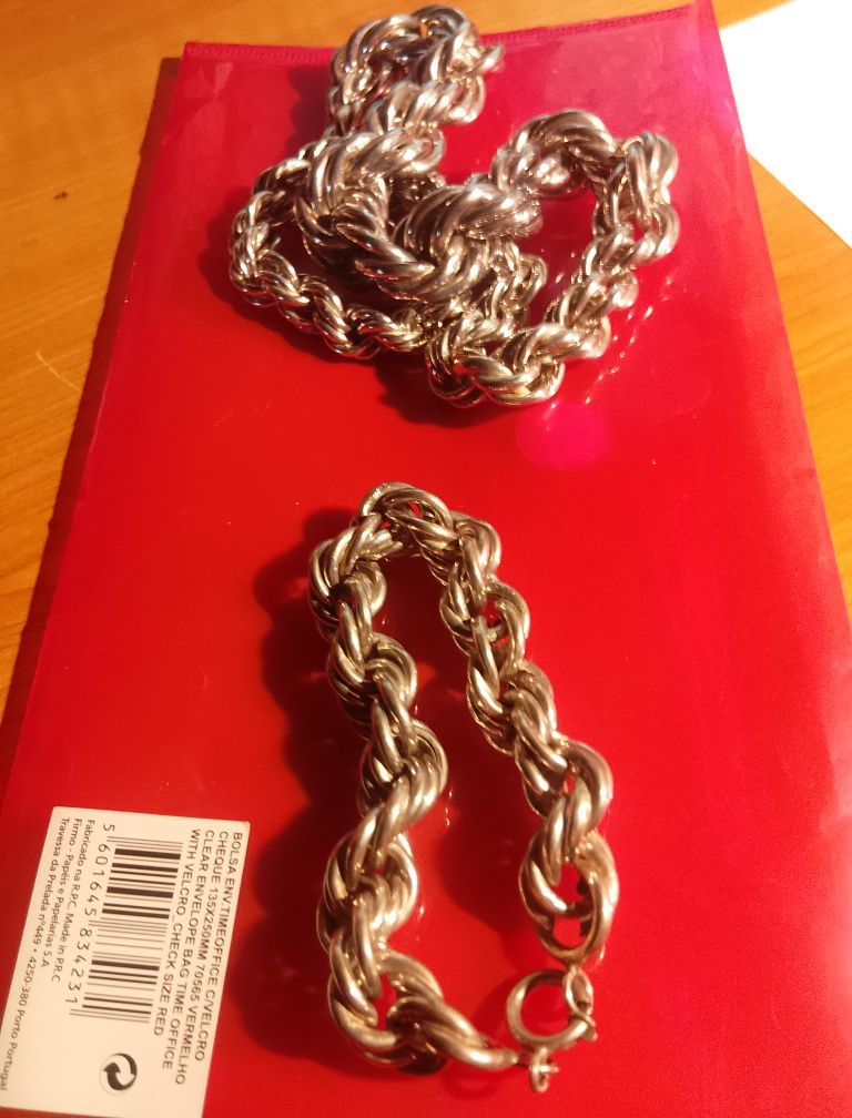 Conjunto colar e pulseira com 50 e 20 cm lindo em prata normal