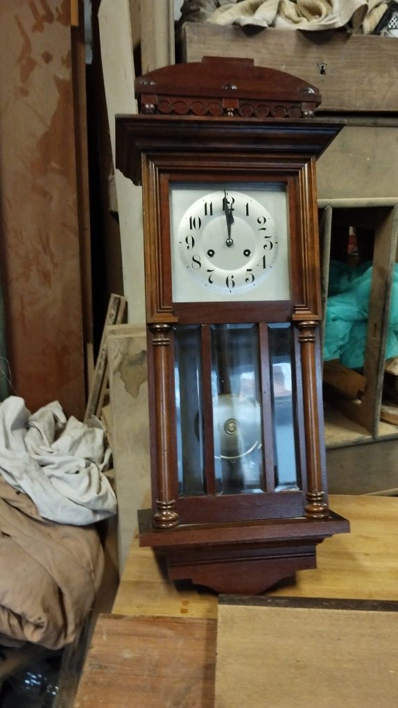 Zegar wiszący lata 30-te sprzedam