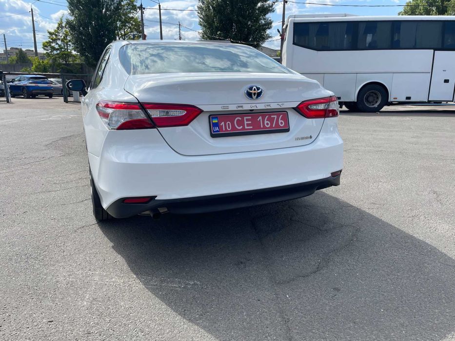 Продам Toyota Camry 2019