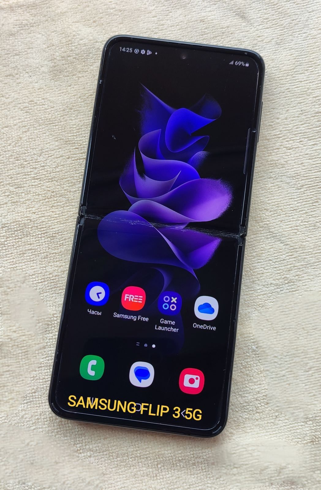 Телефон Samsung Z flip 3 5g