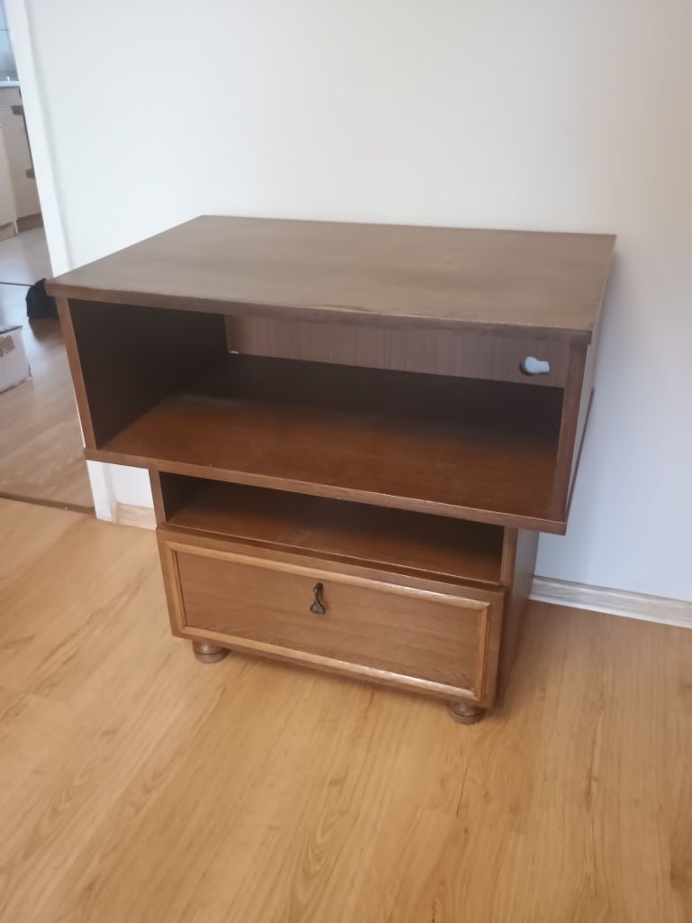 Szafka RTV pod TV