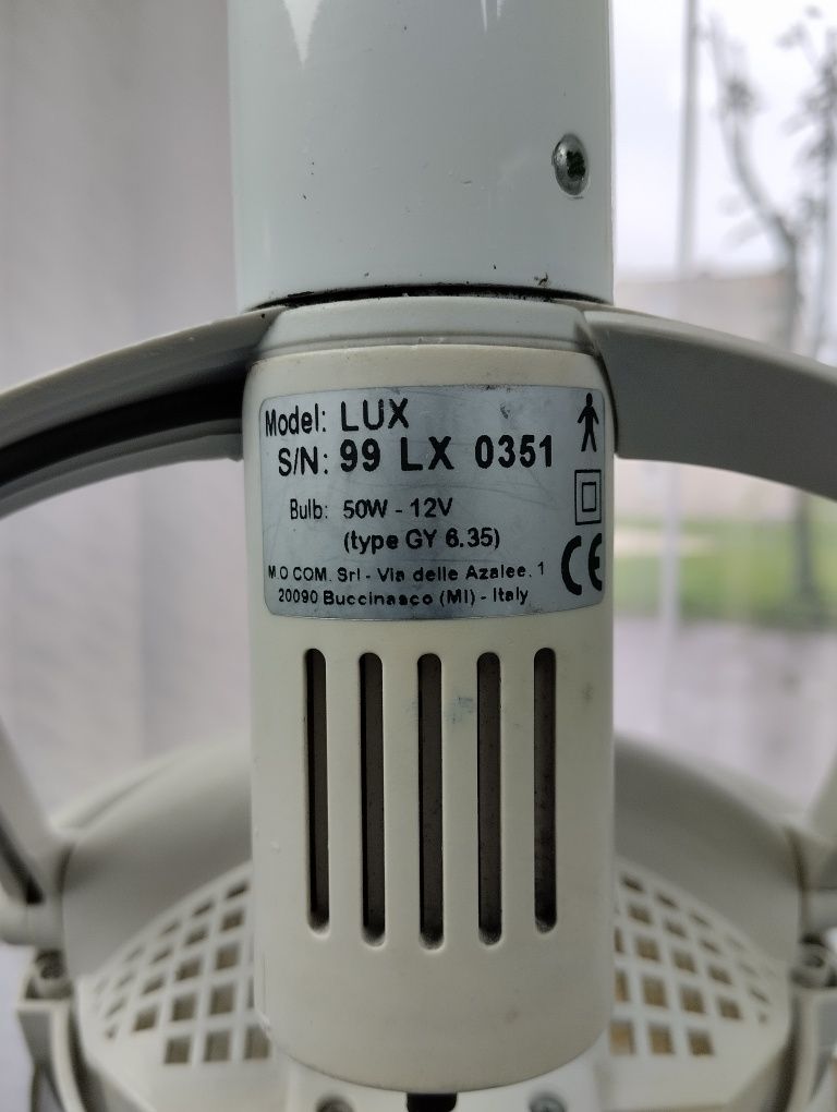 Стоматологічна установка DIPLOMAT DENTAL CONSUL DC 300