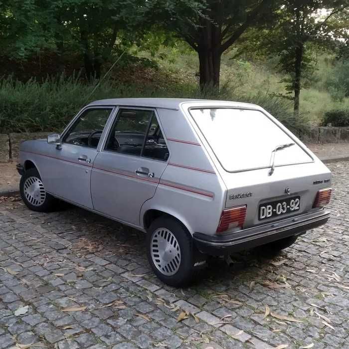 Peugeot 104 GL (Carro Clássico)