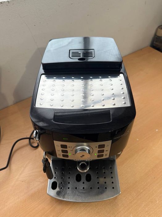 Кавомашина DeLonghi Magnifica S ESAM