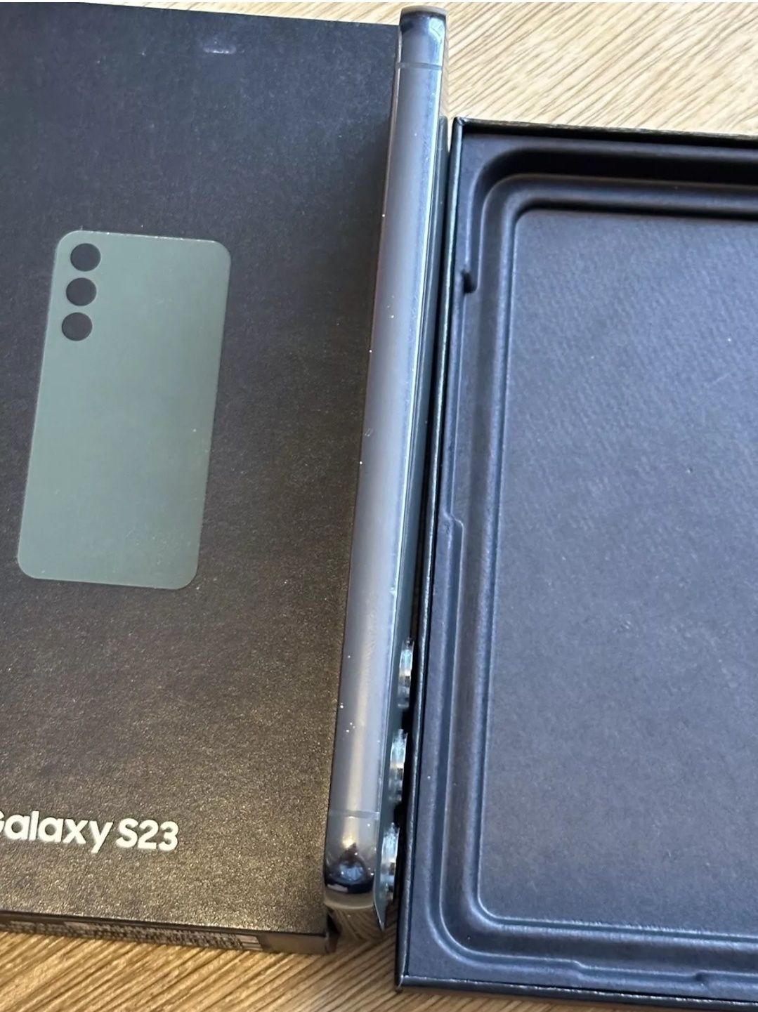 Продам Samsung s23 128 Gb Полный комплект
