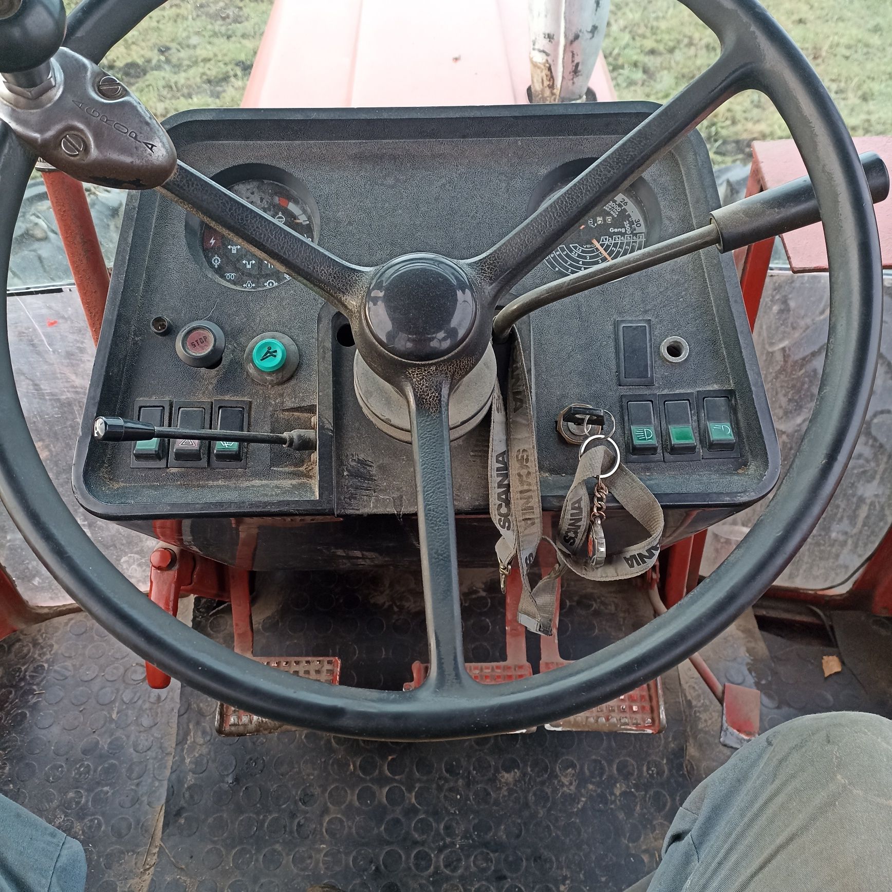Sprzedam case IH 845 XL