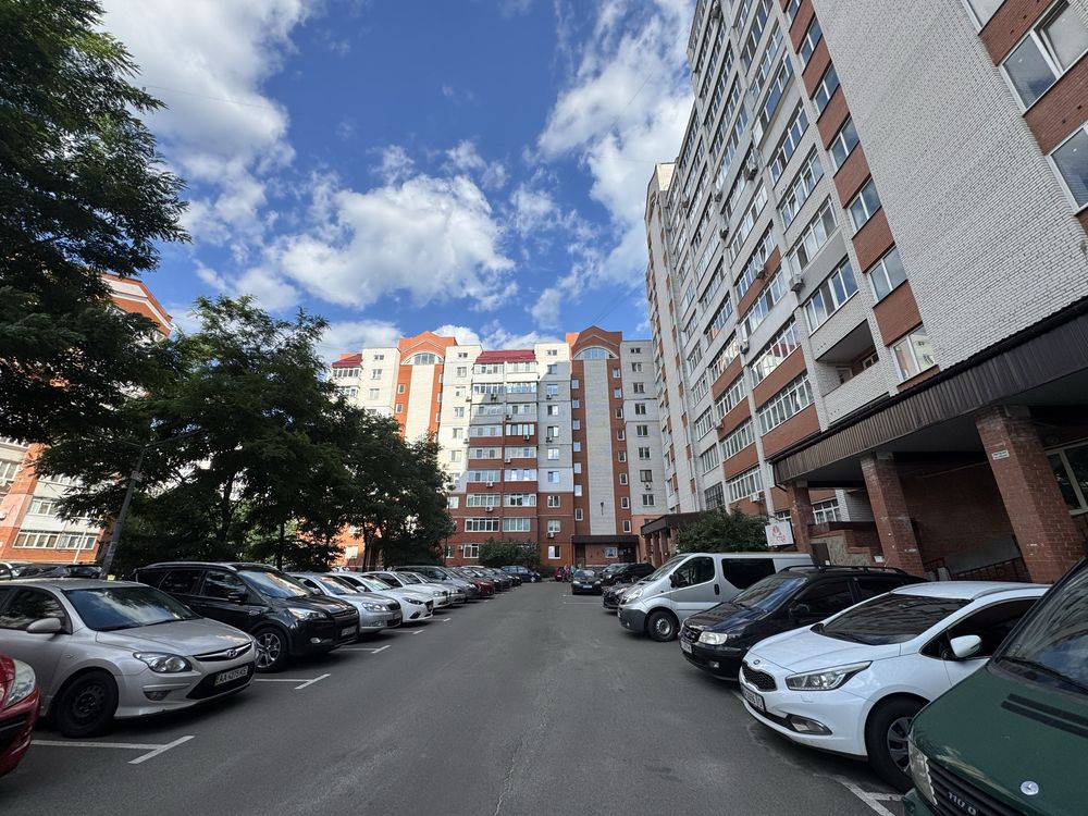 Продаж 2х кімнатної квартири Грушевського