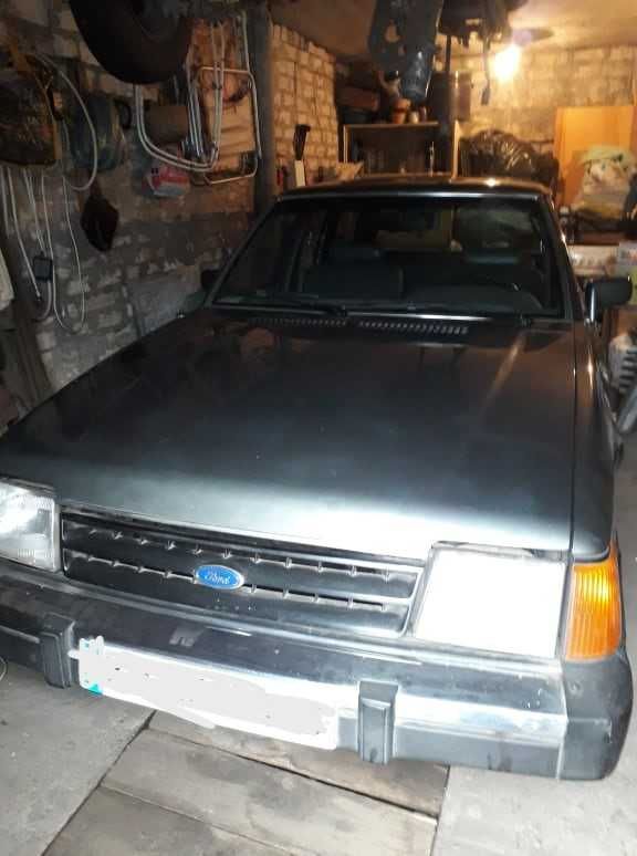 Продам Ford Escort б/у