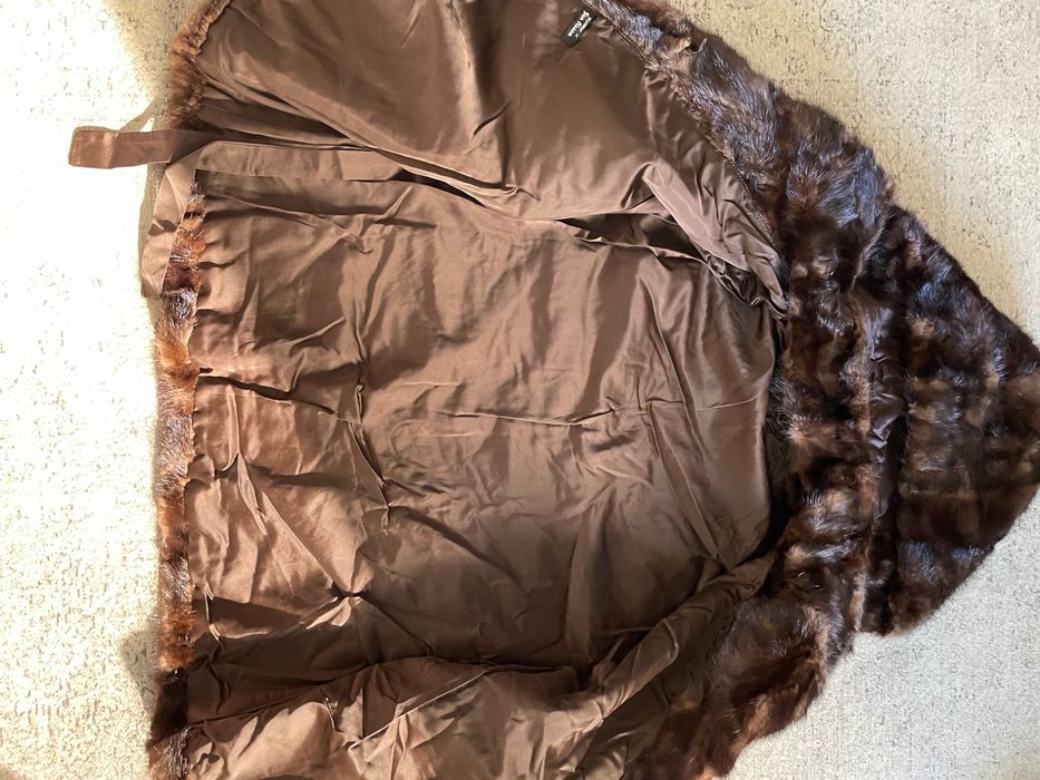 Kurtka damska  z norek z kapturem “kobieta kierowca”