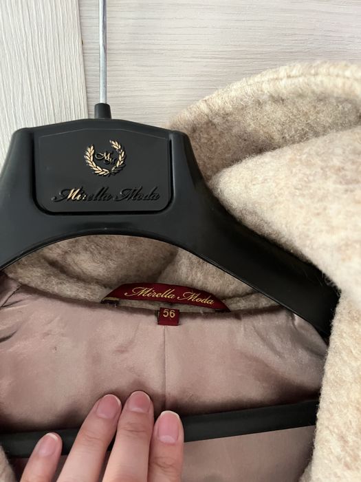 Пальто ( шерсть, тепле)