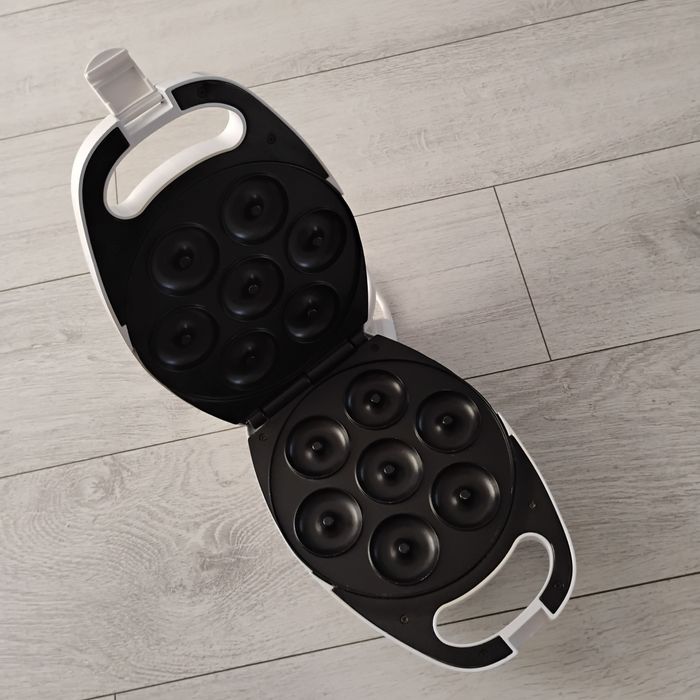 Gofrownica do mini pączków
-22%
45,00 zł