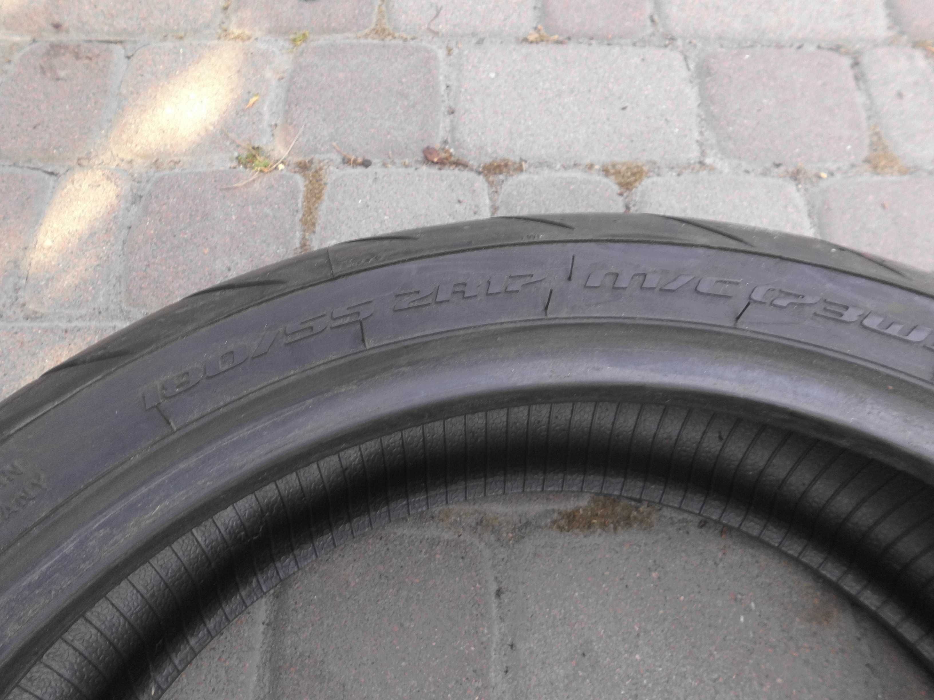 180/55 R17 Metzeler