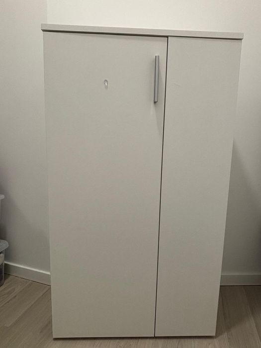 Sapateira branca Conforama