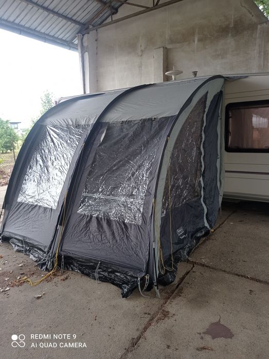 Przedsionek do przyczepy kempingowej